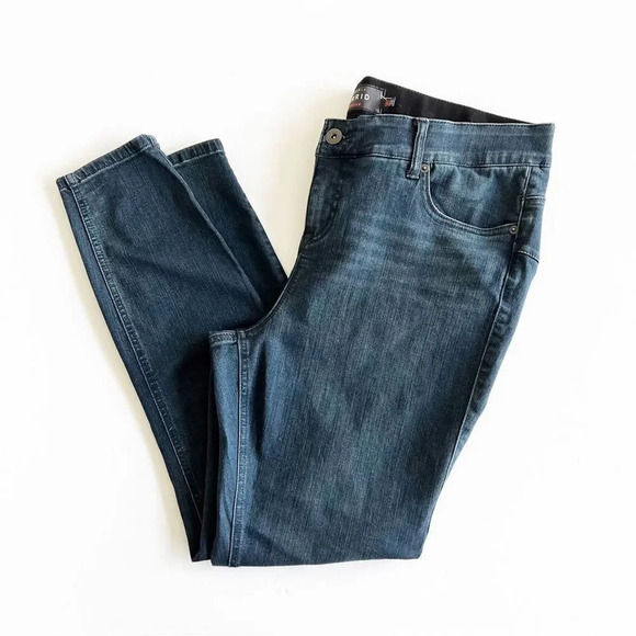 Torrid Premium Denim Size 18R Dark Wash Bombshell Skinny Jean Madrid Blue Plus - Picture 10 of 10